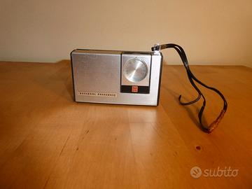 RADIOLINA PORTATILE VINTAGE ANNI 70'