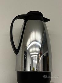 Caraffa thermos con tappo ermetico
