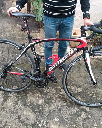 Bici da corsa 8AVIO BOTTECCHIA in carbonio 