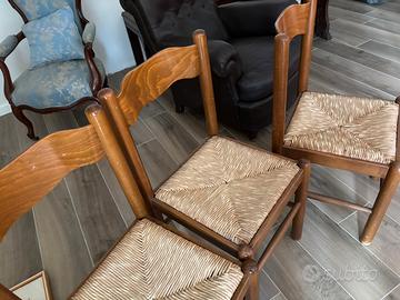 3 sedie impagliate con sgabellino