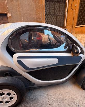 Renault Twizy 80