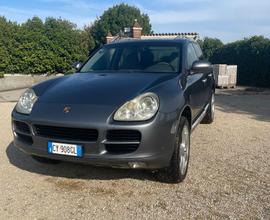 Porsche cayenne 3.2