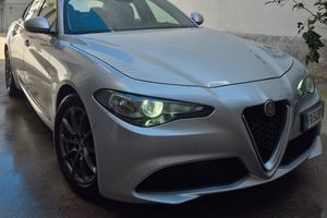 Alfa Romeo Giulia 2.2 Diesel 150cv  No AdBlue