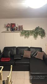 Divano con letto a scomparsa estraibile