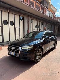 AUDI Q7 3.0 TDI S-Line