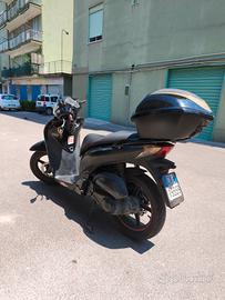 SH125 2012