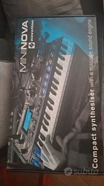 MININOVA - NOVATION Sintetizzatore (NUOVO)