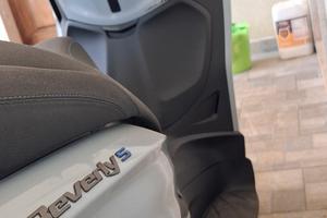 piaggio beverly 400 s