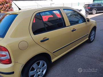 SKODA Fabia - 2005