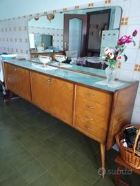 Mobili soggiorno anni 60 