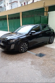 Peugeot 2024 14.000 km