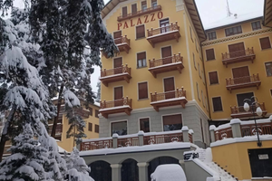 Monolocale bardonecchia bagno esterno