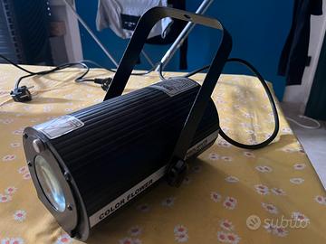 Proiettori luci professionali