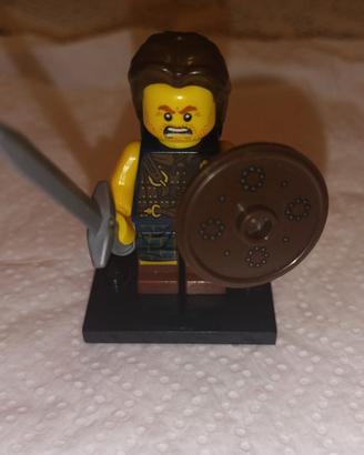 Lego minifigura serie 6 - Highland Battler