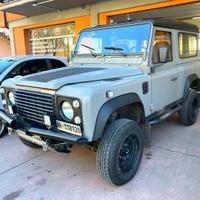 LAND ROVER Defender 90 turbodiesel AUTOCARRO 3