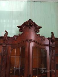 credenza antica 