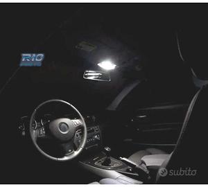 KIT 19 LAMPADE LED INTERNE 2007-2013 BMW SERIE 1 E