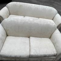 DIVANO 3 POSTI + 2 POSTI