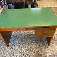 Scrivania modernariato