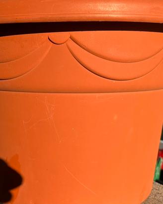 VASO DECORATO PER ALBERI DI NATALE SINTETICI