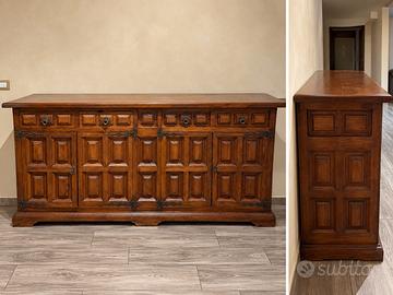 credenza antica in legno massello