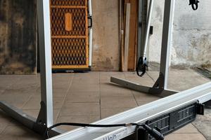 Porta moto da 150 kg per camper