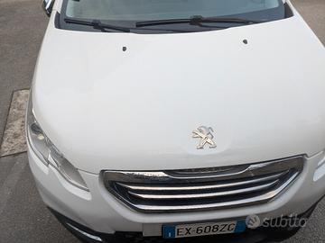 pegeout 2008 allure top