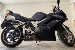 Honda VFR 800 VTEC + Borse laterali originali