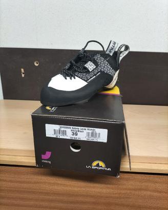 Scarpetta arrampicata Lasportiva katana laces