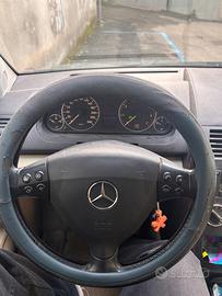 Mercedes benz A170