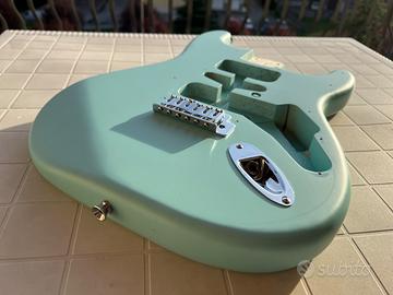 Body/Neck Squier Stratocaster Daphne Blue