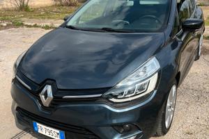 Clio 4 anno 2018 stop&start