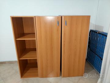 Moduli per armadio + scaffale/libreria 