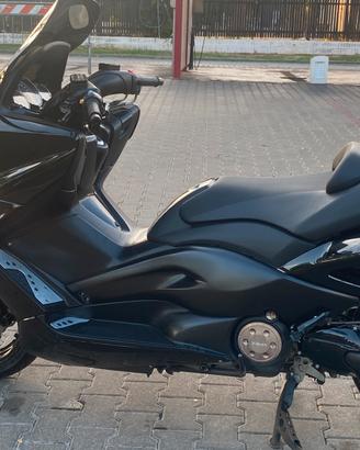 TMAX 500