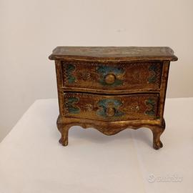 comò in miniatura portaoggetti 