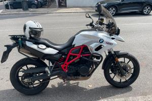 Bmw 700 gs. 2017.  Km 55 mila.
