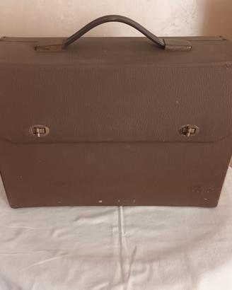 Borsa rigida e case registratore Geloso G651