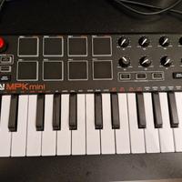 AKAI MPK mini