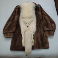 Pelliccia visone + collo volpe bianca