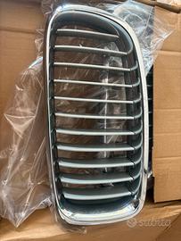 GRIGLIA ANTERIORE BMW 320D F31 - S.W.