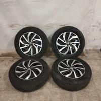 Cerchi e gomme Polo nuova da 185/65/15