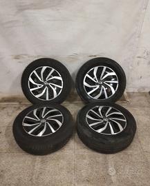 Cerchi e gomme Polo nuova da 185/65/15