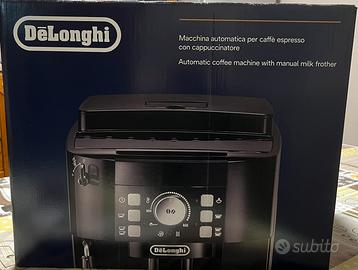 Delonghi Magnifica S macchina per caffè