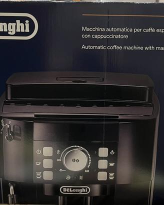 Delonghi Magnifica S macchina per caffè