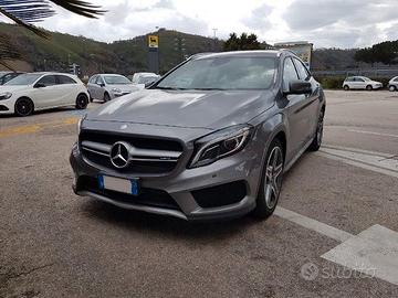 Mercedes gla 200d 4matic premium amg