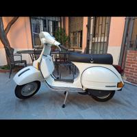 Vespa Px 125 del 1982 restaurata - motore rifatto