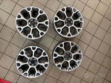 Cerchi originali fiat 500 L 17