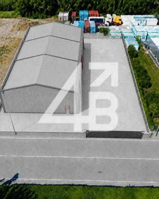 Immobile di 2362 m² con 3 locali a Muggia