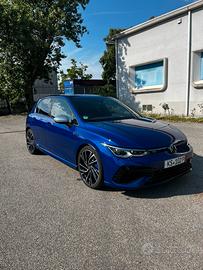 Volkswagen Golf R