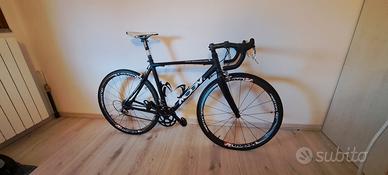 Bicicletta da corsa alluminio e carbonio